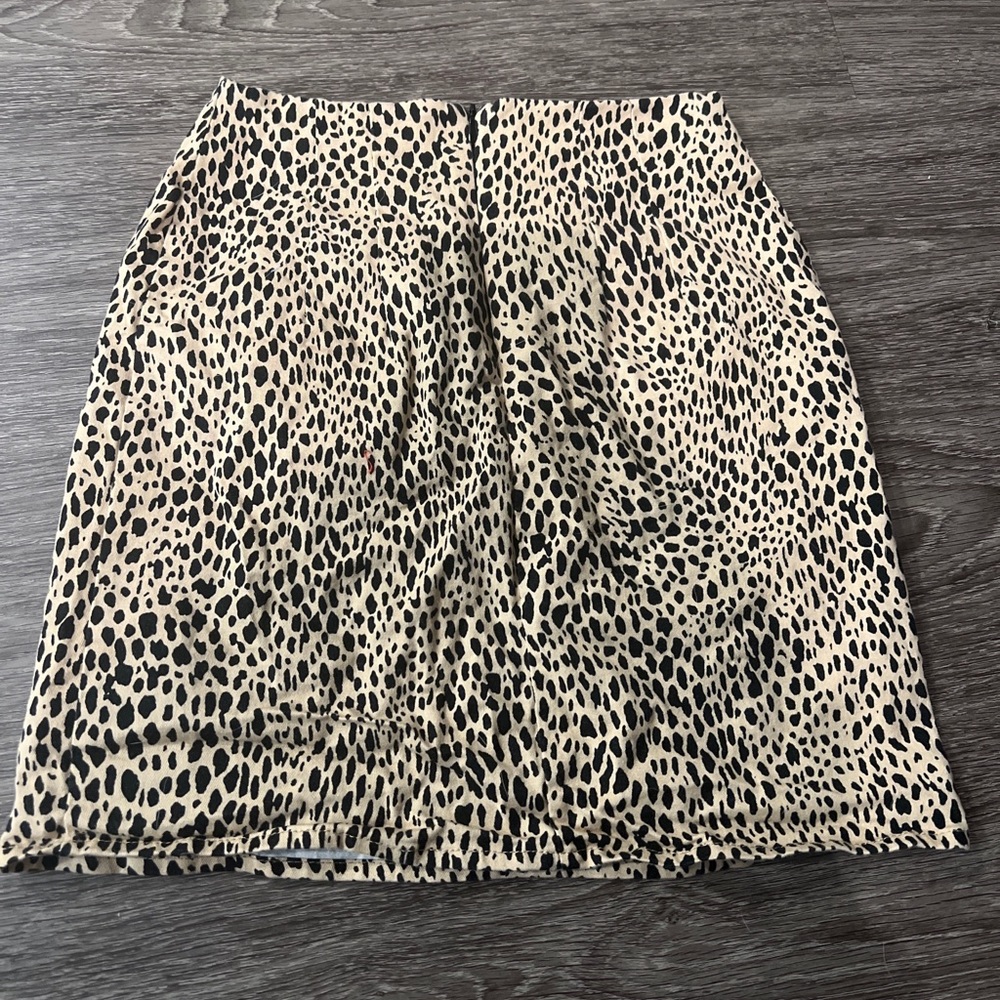 Brandy Melville Leopard Print Skirt